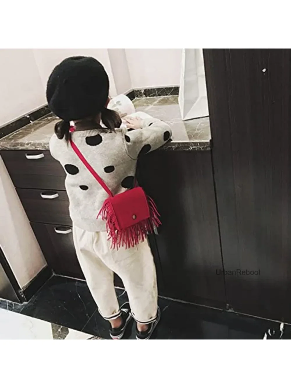 Girls Suede Fringe Crossbody Purse with Tassel Adjustable Strap Mini Bag